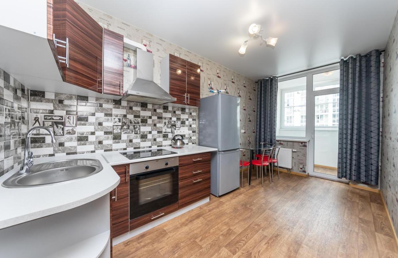 Apartment On Draghomanova 2A Κίεβο Εξωτερικό φωτογραφία